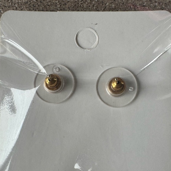 NWOT Kendra Scott Dira Coin Gold Tone Stud Earrings - Picture 3 of 3